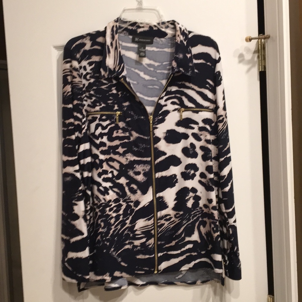 I-N-C Navy and cream zebra shirt